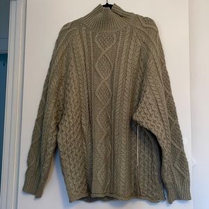 NWT Essentials Green Cable knit Sweater Size L